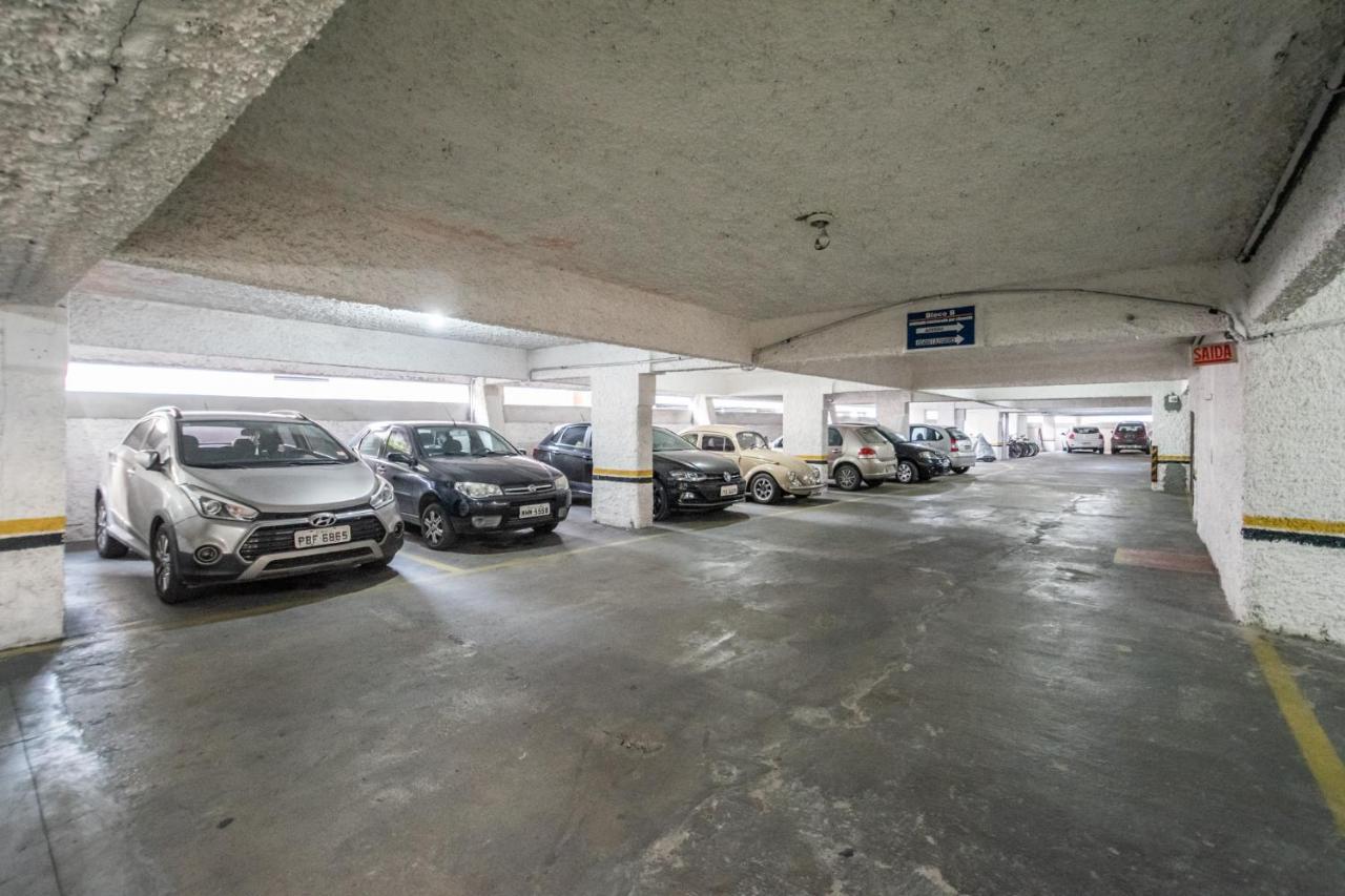 Em Frente Ao Shopping Atlantico! Com Sacada, Garagem E Ar Condicionado Lägenhet Balneário Camboriú Exteriör bild